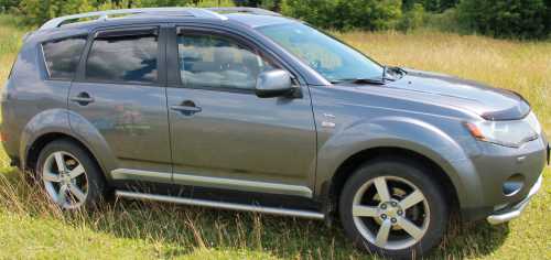 Mitsubishi outlander ii  3.0 220 ..