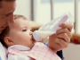 Кормление и молочные смеси для новорожденных